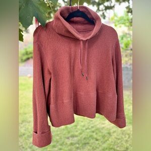 Lululemon sweater
